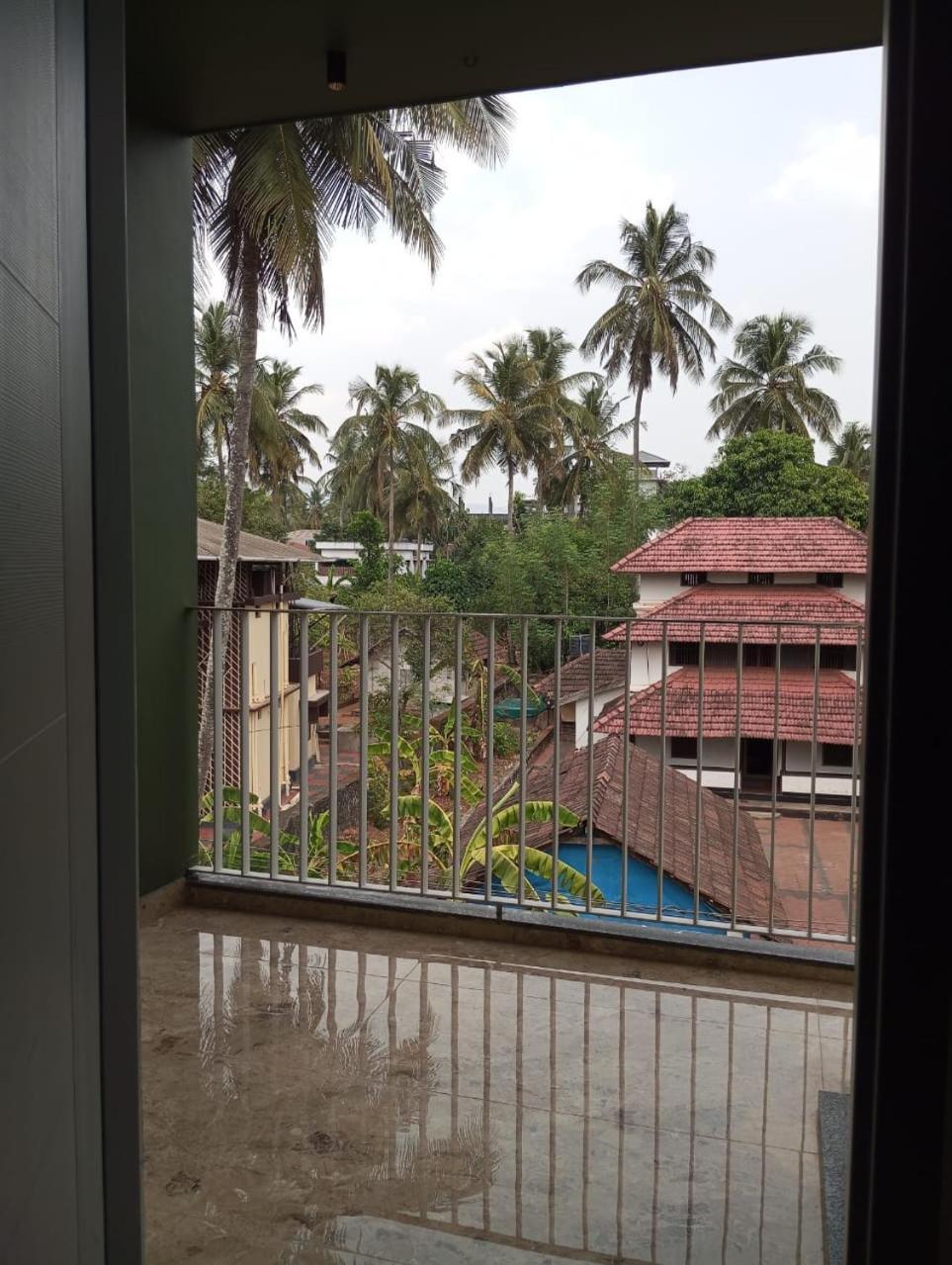 Avalon Homes Perintalmanna Luaran gambar